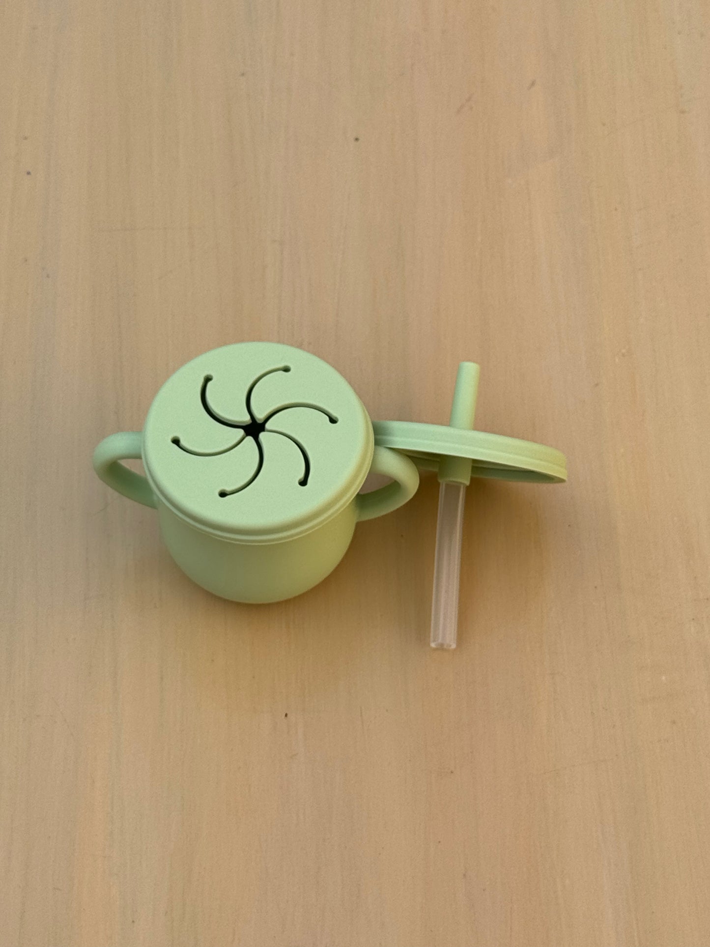 Snack cup + Mini straw cup (2 in 1)