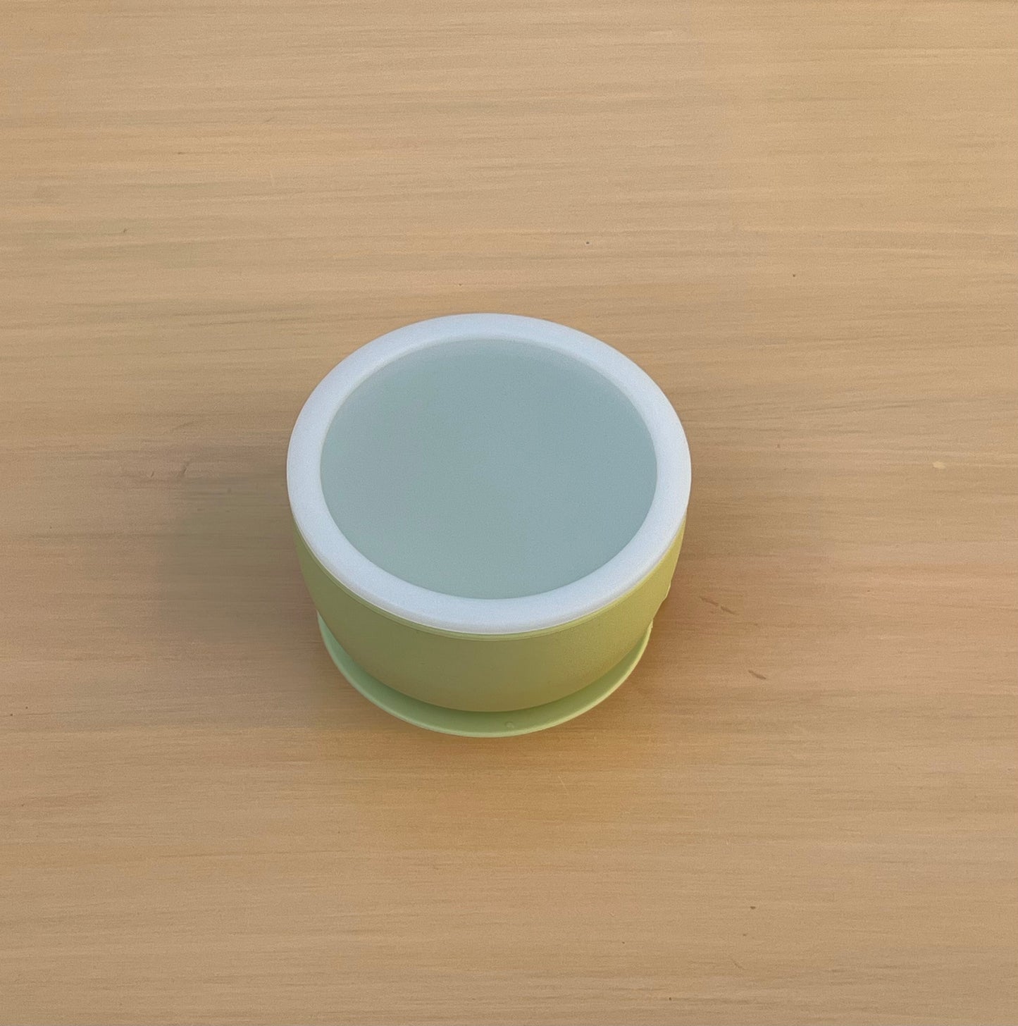 Silicone Suction Bowl with lid