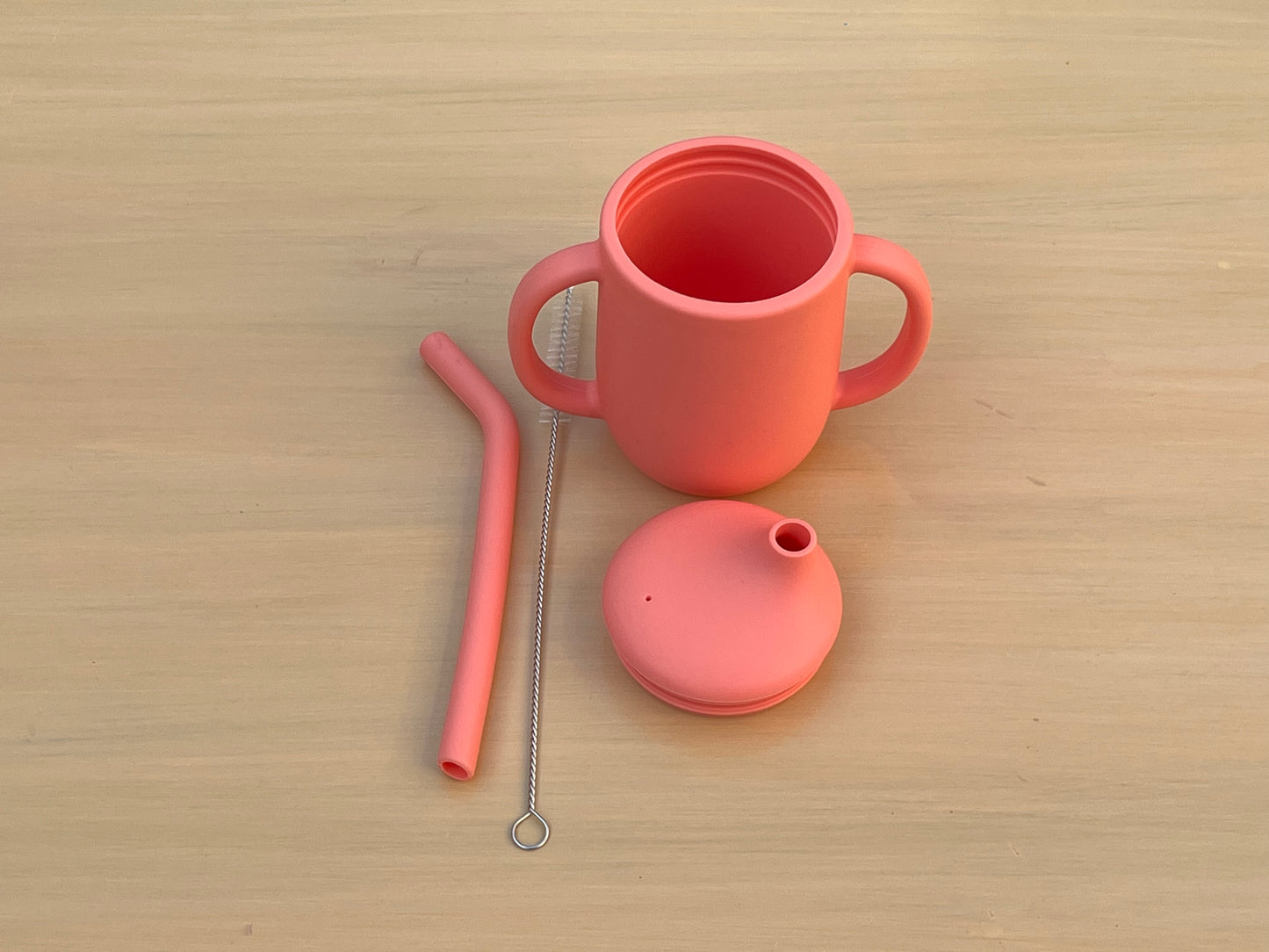 Silicone Straw Cup with straw cleaner