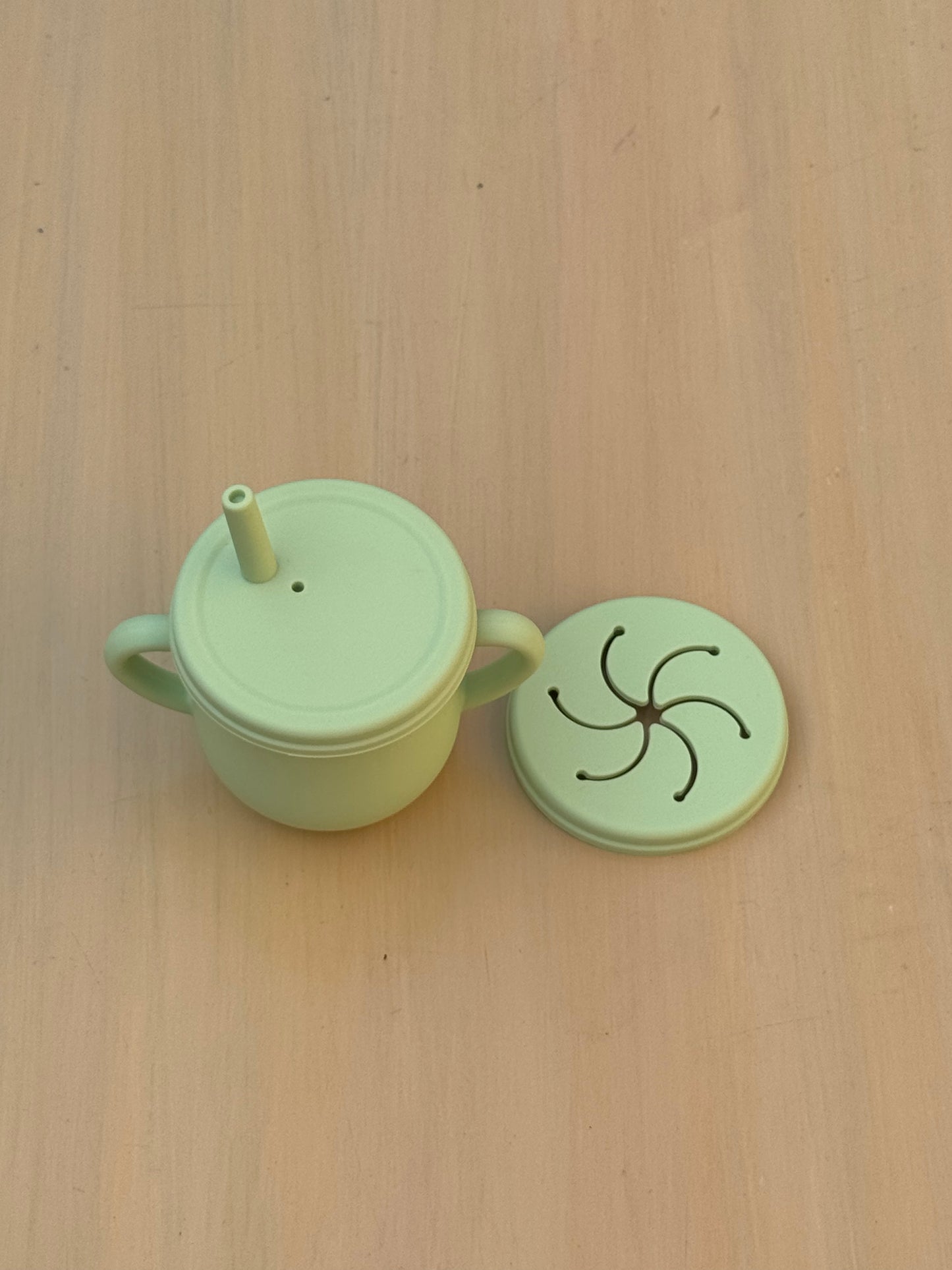 Snack cup + Mini straw cup (2 in 1)